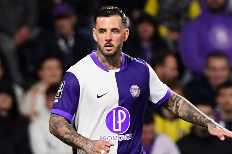 Aron Dönnum au cœur d’une polémique pour geste jugé raciste