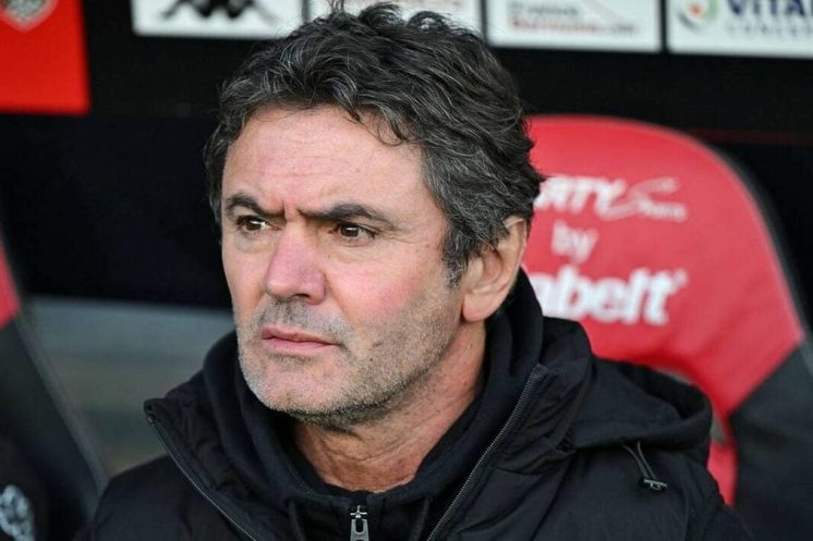 Guingamp prolonge Sylvain Ripoll jusqu’en 2028 le coach breton reste au centre du projet.