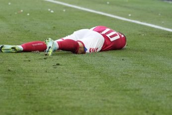 Prévention des risques cardiaques chez les sportifs et les entraîneurs avec défibrillateur et gestes qui sauvent