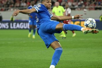 Real Madrid s’en sort grâce à un Mbappé en feu à Olympiakos