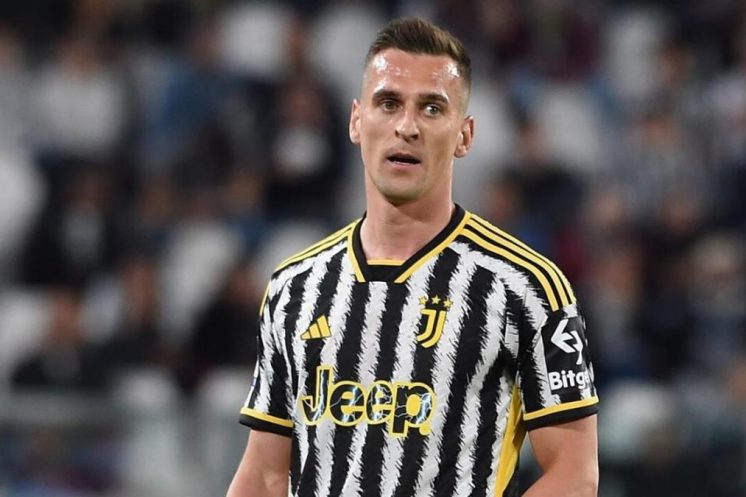 Arkadiusz Milik sur le banc de la Juventus après de longs mois sans jouer à cause des blessures