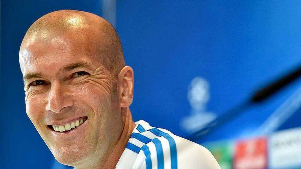 Zinédine Zidane tout proche des Bleus