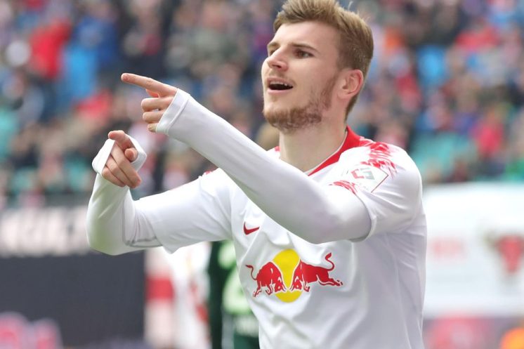 Illustration de Lionel Messi et Timo Werner associés au logo d’Inter Miami, au cœur d’une rumeur de transfert.