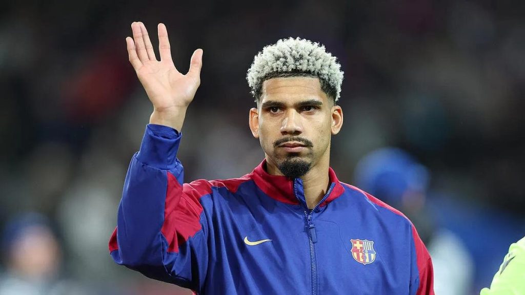 Ronald Araujo demande une pause indéterminée au Barça