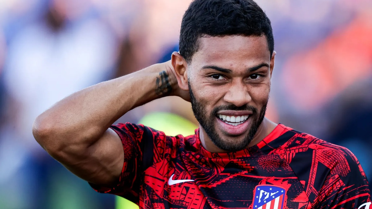 Renan Lodi va s’engager avec l’Atlético Mineiro pour cinq ans.