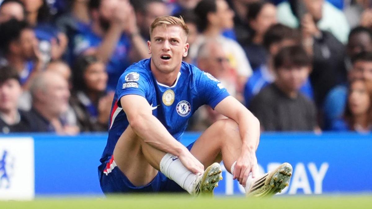 Liam Delap quitte la pelouse, laissant Chelsea dans le flou en attaque pour les prochaines semaines.