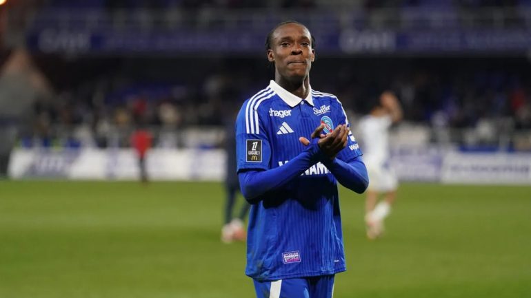 La Fiorentina pense à Emegha pour remplacer Moise Kean