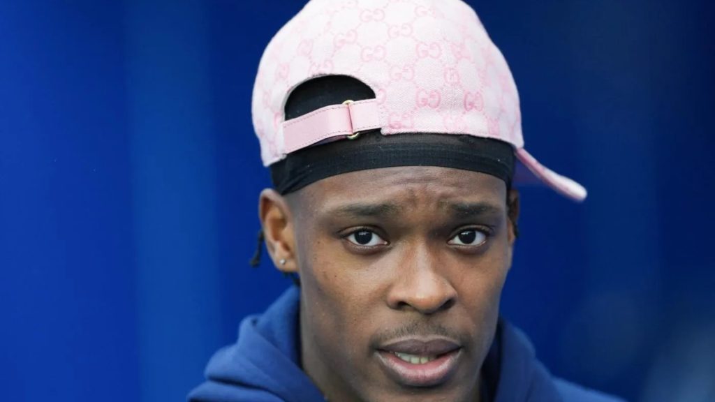Emegha suspendu à Strasbourg après une énorme gaffe