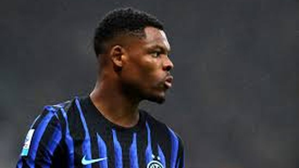 Denzel Dumfries vers un départ surprise de l’Inter