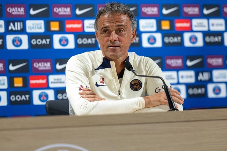 Malgré les blessures, Luis Enrique veut traverser l’hiver avec le groupe actuel du PSG en s’appuyant sur les jeunes.