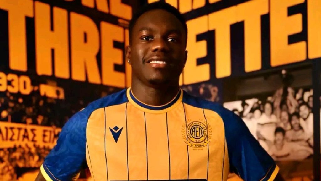 Mughe quitte l’OM et signe à l’AEL Limassol