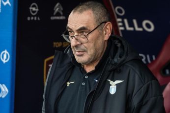 Maurizio Sarri, entraîneur de la Lazio, devrait reprendre dans les prochains jours après une légère opération.