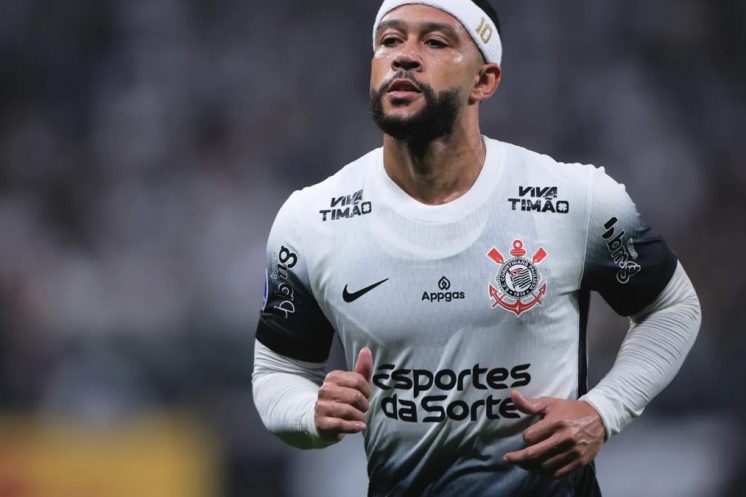 Memphis Depay à l’entraînement avec les Pays-Bas, au cœur de nouvelles rumeurs de mercato.