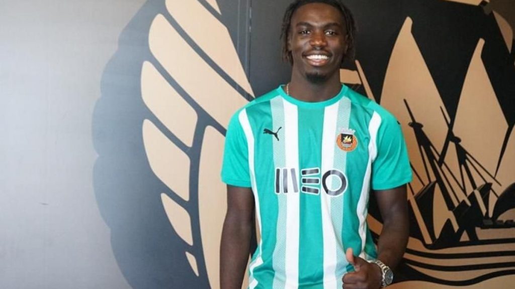 Julien Lomboto en route vers la Belgique
