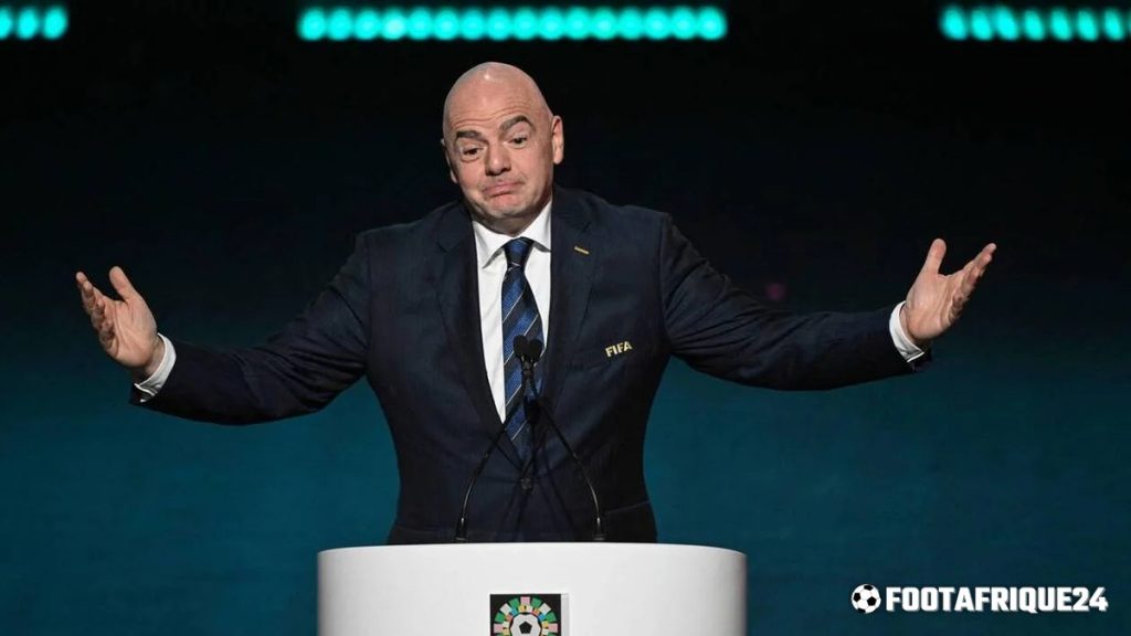 Le salaire de Gianni Infantino explose et fait polémique