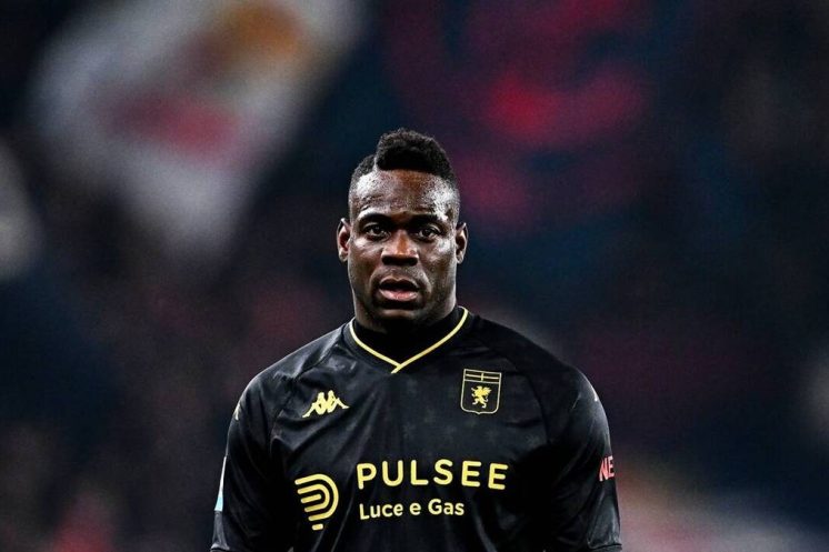 Mario Balotelli officialise son arrivée à Al Ittifaq pour un nouveau défi à 35 ans.