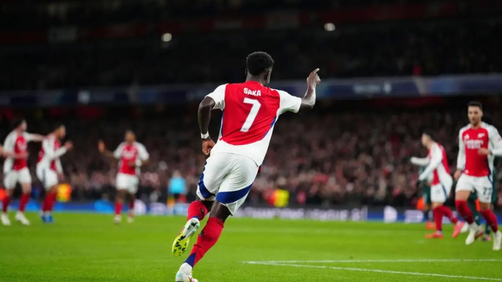 Bukayo Saka proche d’un nouveau contrat longue durée avec Arsenal