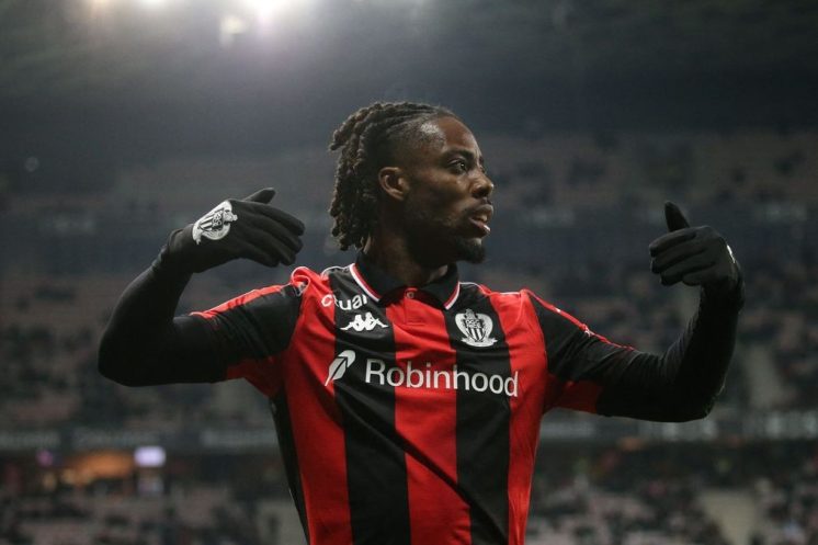 Elye Wahi est annoncé en prêt à l’OGC Nice pour se relancer.