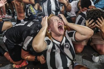 Botafogo menacé d’une interdiction de recrutement après une décision de la FIFA liée au dossier Thiago Almada.