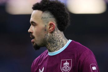 Quilindschy Hartman dans le viseur de Beşiktaş pour le couloir gauche.