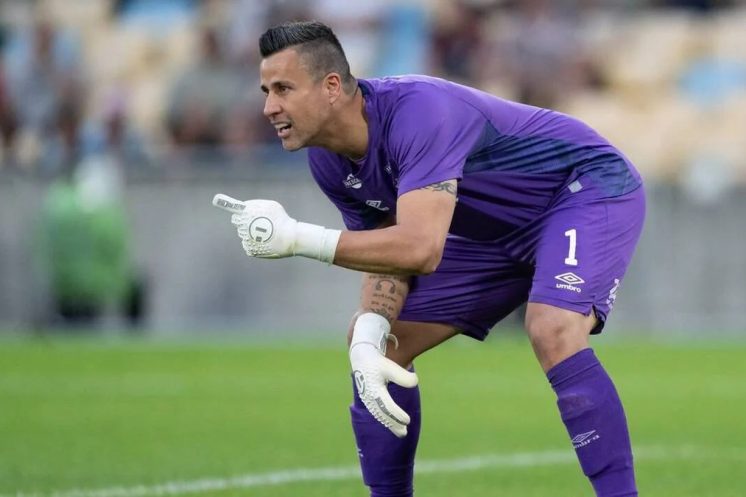 Fábio prolonge avec Fluminense jusqu’à fin 2027