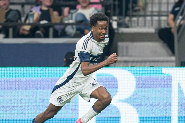 Norwich City signe Ali Ahmed jusqu’en 2029