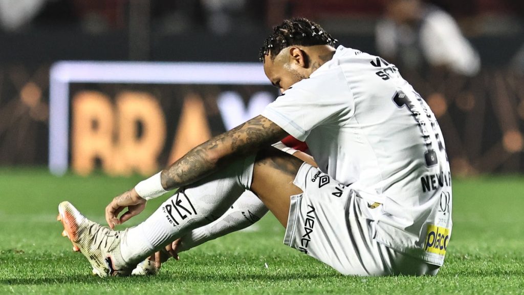 Neymar a failli arrêter sa carrière fin 2025