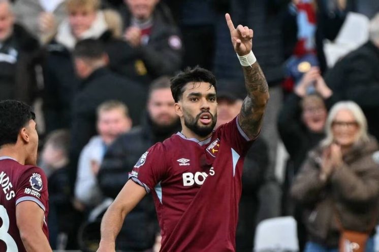 Lucas Paquetá célèbre son retour annoncé au Flamengo après un accord avec West Ham.