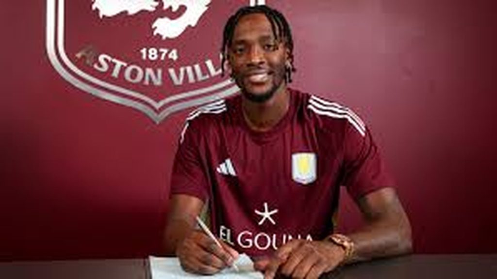 Tammy Abraham retrouve Aston Villa