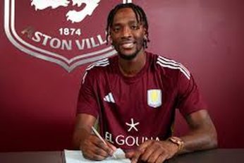 Tammy Abraham signe son retour à Aston Villa, sept ans après son premier passage au club.