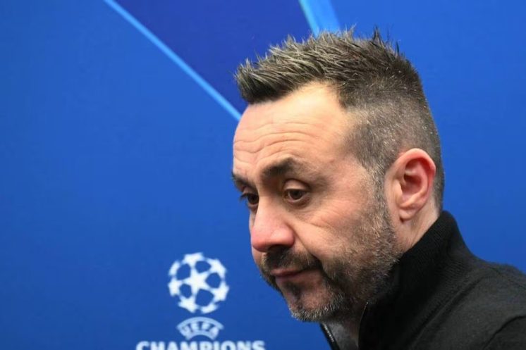 Roberto De Zerbi au cœur d’une journée agitée à Marseille, avant une mise au point sur son avenir.