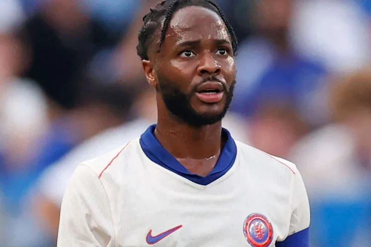 Raheem Sterling évoqué comme une cible potentielle de la Jamaïque pour les matchs de mars.