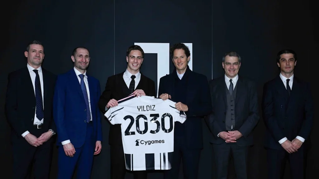 Juventus : Kenan Yildiz prolongé jusqu’en 2030