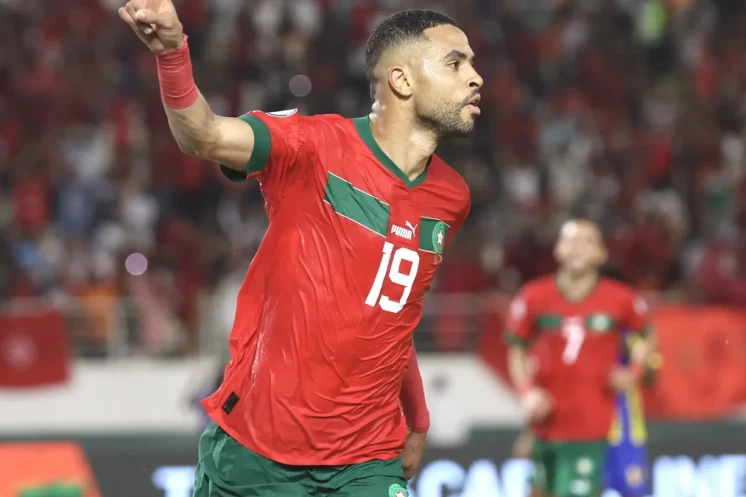 Al Ittihad et Fenerbahçe restent en attente de validations pour les dossiers En Nesyri et Kanté.