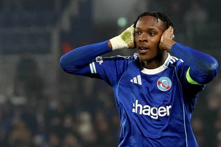 Emanuel Emegha pourrait être absent six semaines supplémentaires après une rechute