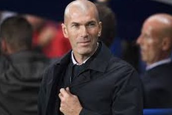 Zinedine Zidane est pressenti pour prendre la tête des Bleus après la Coupe du monde 2026.