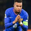 Le PSG annonce qu’il ne fera pas appel et qu’il versera 61 millions d’euros à Kylian Mbappé.
