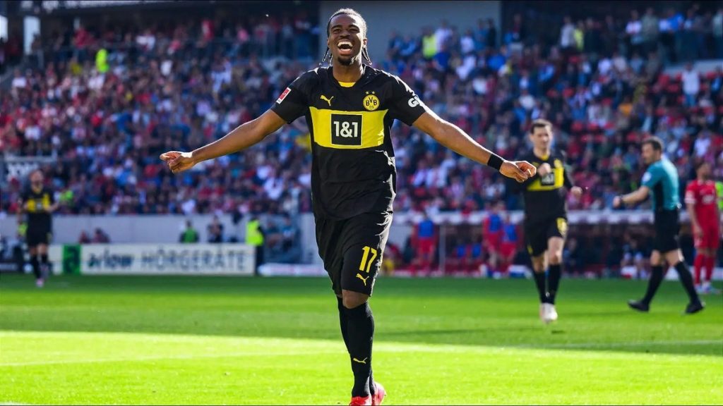 L’Autriche veut attirer Carney Chukwuemeka avant le Mondial 2026