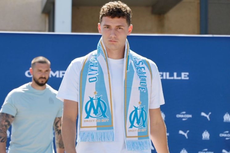 Benjamin Pavard au centre des hésitations de l’OM, l’Inter prêt à s’en séparer.