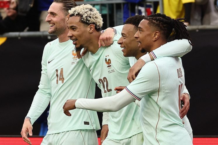 Le programme des Bleus avant la Coupe du monde 2026 se dessine avec deux amicaux en France et une entrée attendue face au Sénégal.