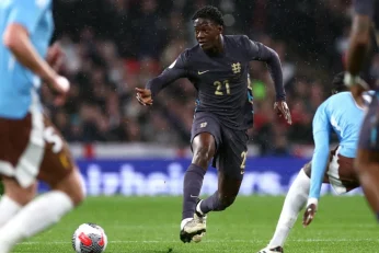 Kobbie Mainoo retrouve l’Angleterre pour la trêve de mars alors que Trent Alexander-Arnold reste à quai.