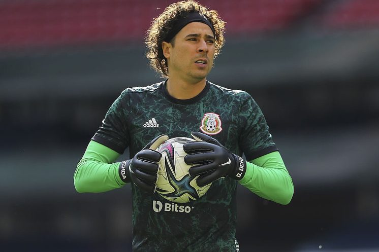 Guillermo Ochoa vise une sixième Coupe du monde avec le Mexique.