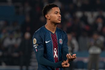 Senny Mayulu se rapproche d’un départ du PSG après l’enlisement des discussions autour de sa prolongation.