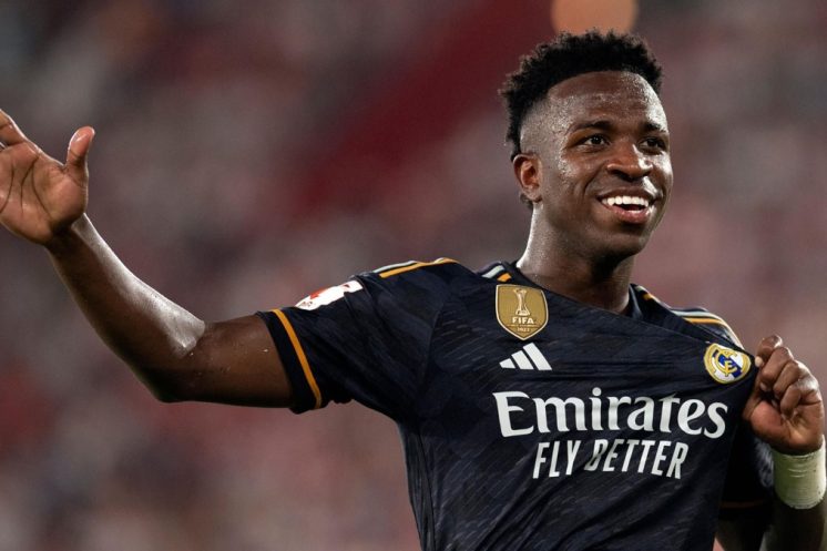 Vinicius Junior enchaîne les performances décisives avec le Real Madrid dans les grands rendez-vous.