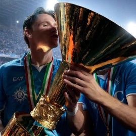 Scott McTominay est devenu indispensable à Naples, qui souhaite déjà prolonger son contrat.