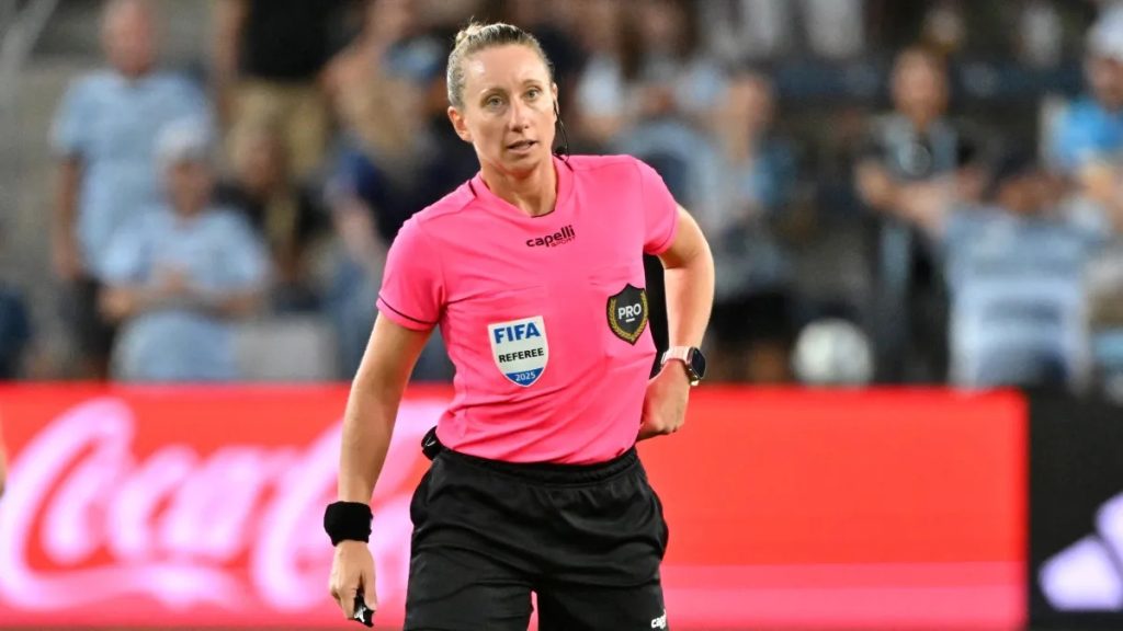 Mondial 2026 : la FIFA dévoile la liste officielle des arbitres