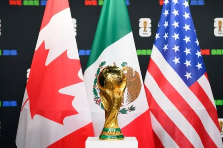 L’organisation du Mondial 2026 fait déjà l’objet de nombreuses critiques sur les prix, les transports et l’environnement politique autour du tournoi.