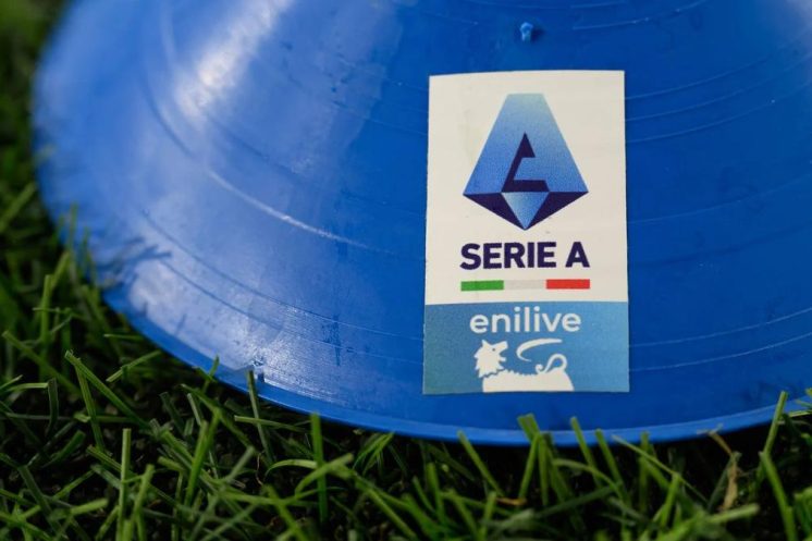 Une enquête à Milan sur un réseau de prostitution de luxe secoue le football italien.