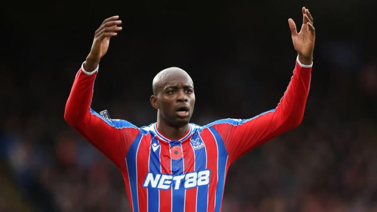 Mateta conteste son contrat avec Crystal Palace