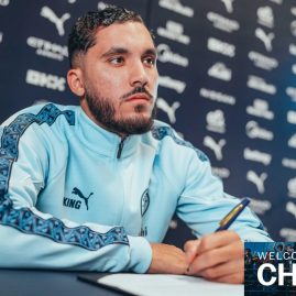 Les huit nommés pour le prix du meilleur transfert de la saison en Premier League ont été dévoilés.
